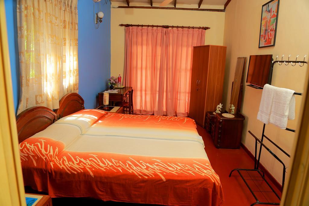Holiday Nest Bed & Breakfast 와두와 외부 사진